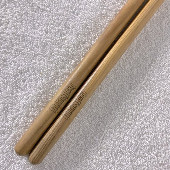 Guitar Hero Wood Drumsticks x2 - Picture 2 of 8